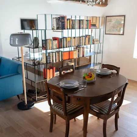 Loft Olmo Elegance * コモ